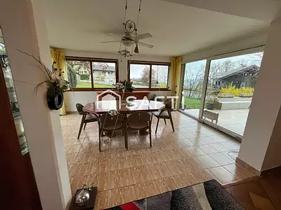 Maison, 180 m²