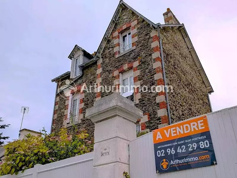 Maison, 166 m²