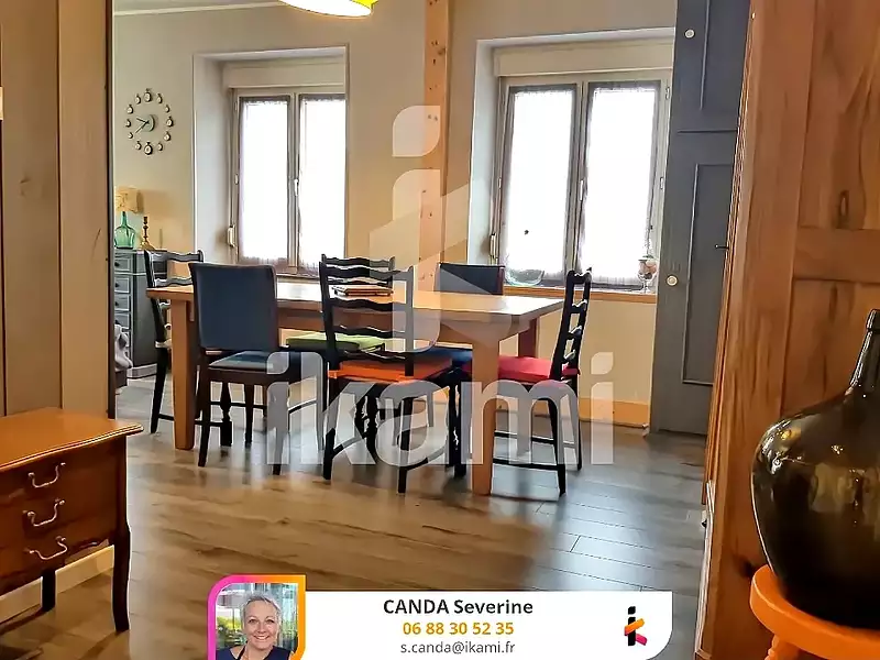 Maison, 176,2 m²