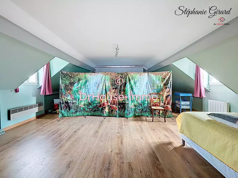 Maison, 575 m²
