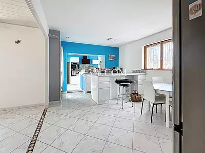 Maison, 268 m²