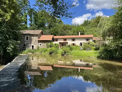 Maison, 261 m²