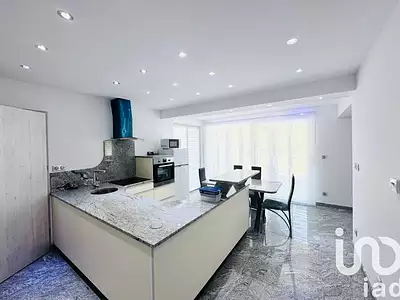 Maison, 455 m²