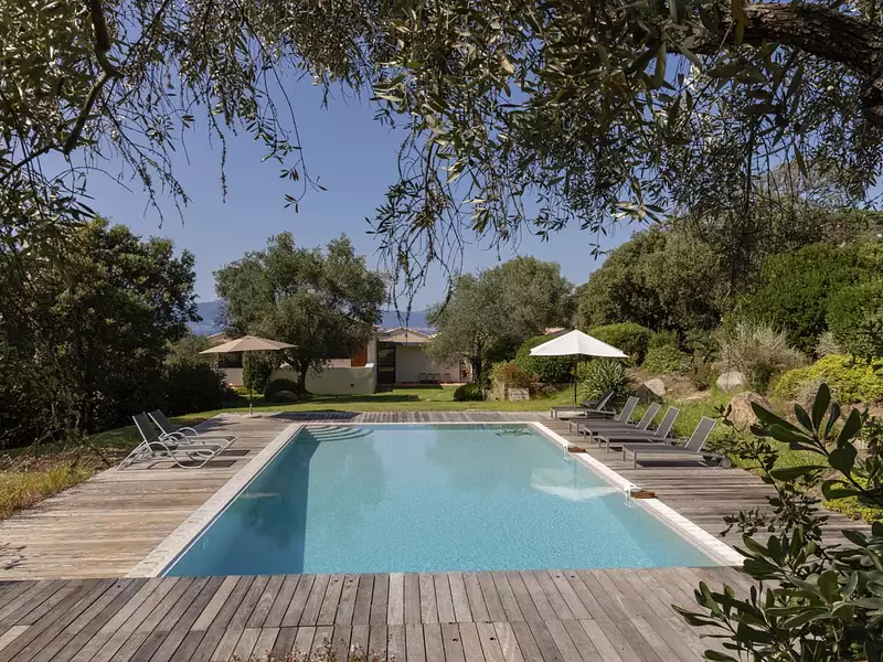Divers, 410 m²