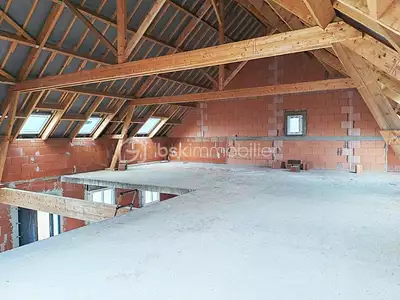 Maison, 280 m²