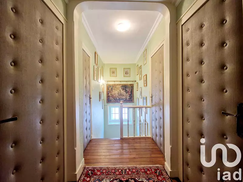 Maison, 180 m²