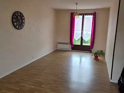 Maison, 77 m²
