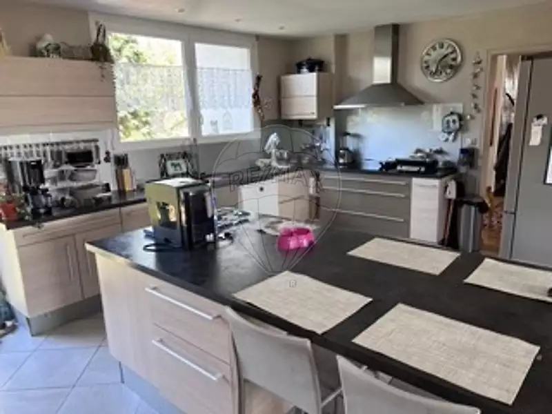 Appartement, 197 m²