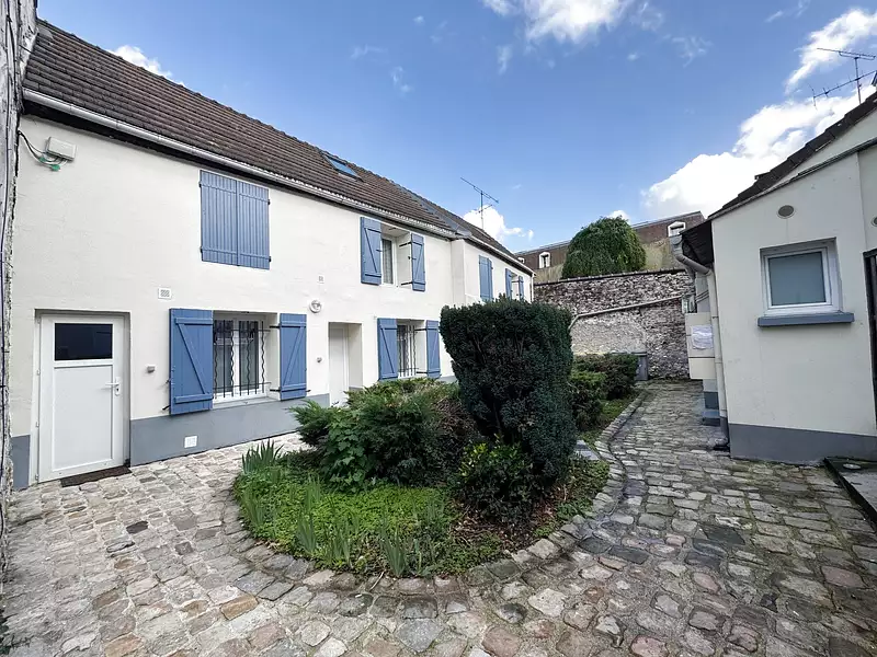 Immeuble, 282,94 m²