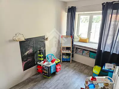 Maison, 199 m²