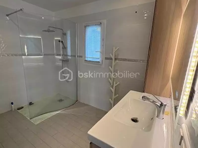 Maison, 120 m²