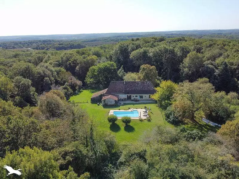 Maison, 196 m²
