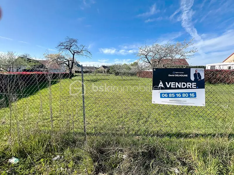 Terrain, 1 064 m²