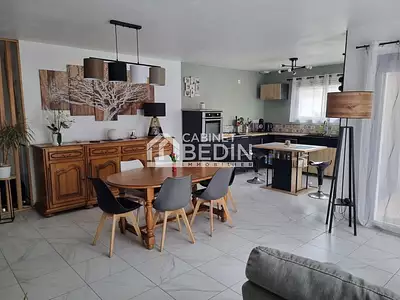 Maison, 115,3 m²