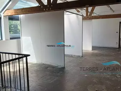 Immeuble, 1 200 m²