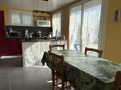 Maison, 180 m²