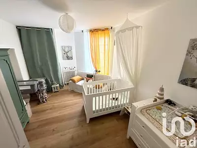 Maison, 210 m²