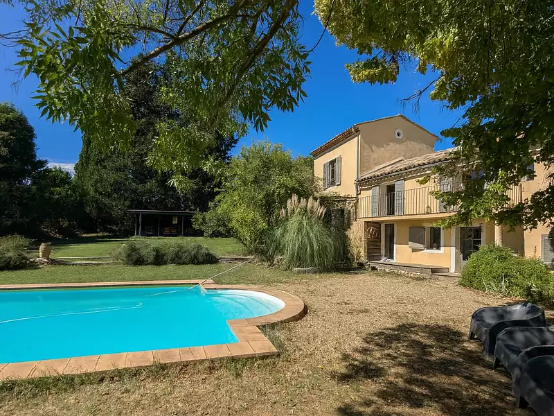 Maison, 180 m²