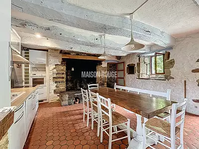Maison, 225 m²