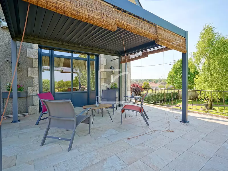Maison, 310 m²