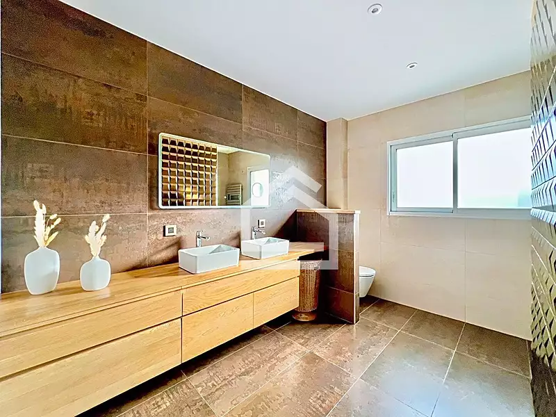 Maison, 190 m²