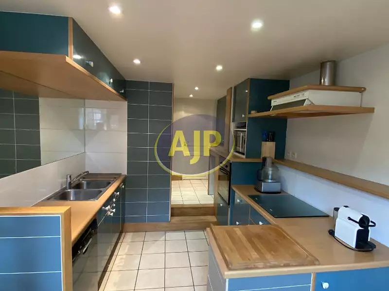 Maison, 154 m²