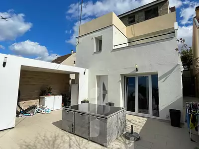 Maison, 270 m²