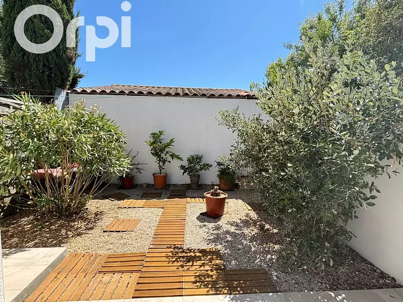 Maison, 167 m²