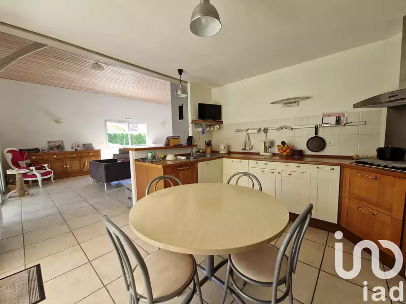 Maison, 186 m²