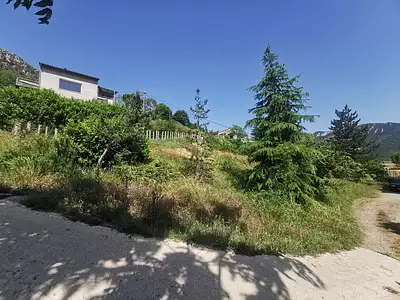 Terrain, 1 019 m²