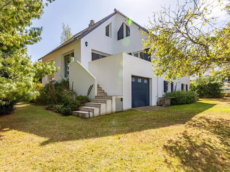 Maison, 187 m²