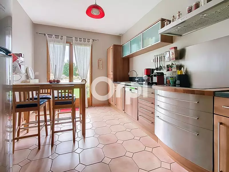 Maison, 160 m²