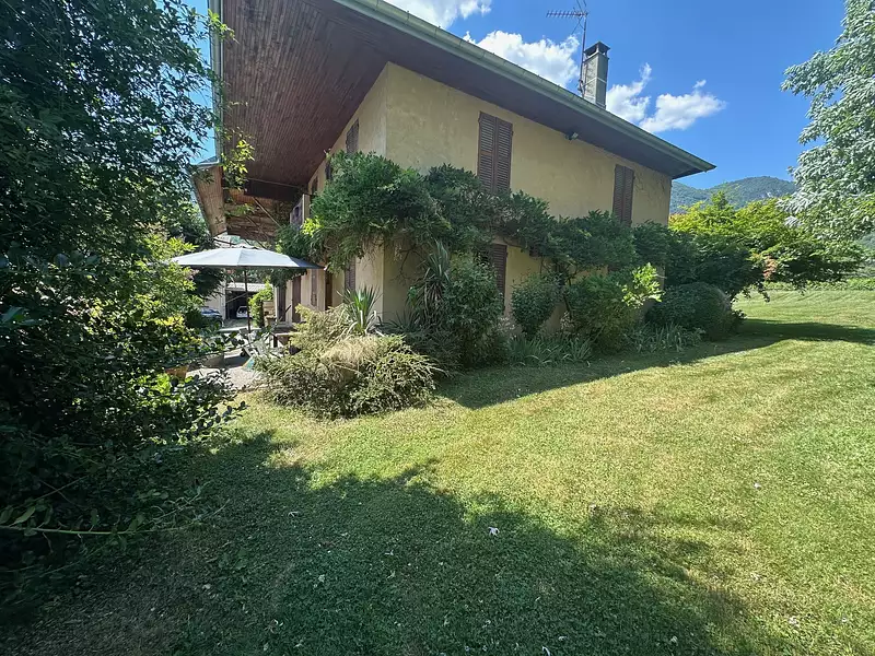 Maison, 400 m²
