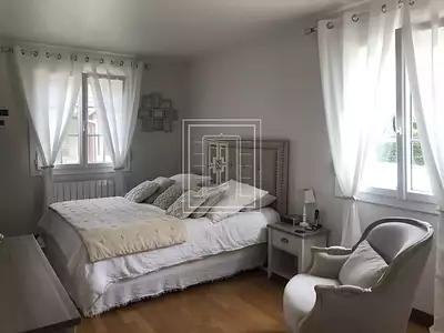 Maison, 169 m²