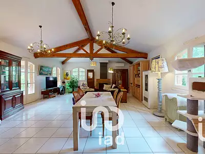 Maison, 163 m²