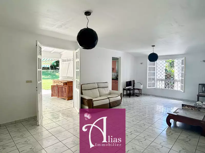 Maison, 172 m²