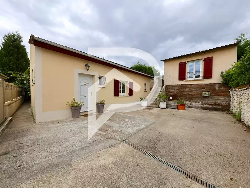 Maison, 140 m²