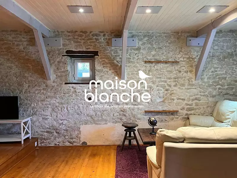 Maison, 255 m²