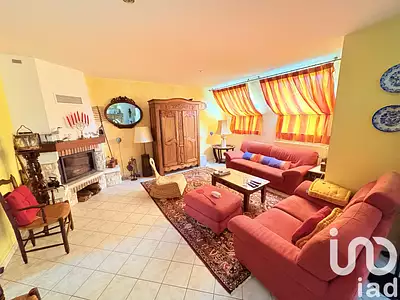 Maison, 166 m²