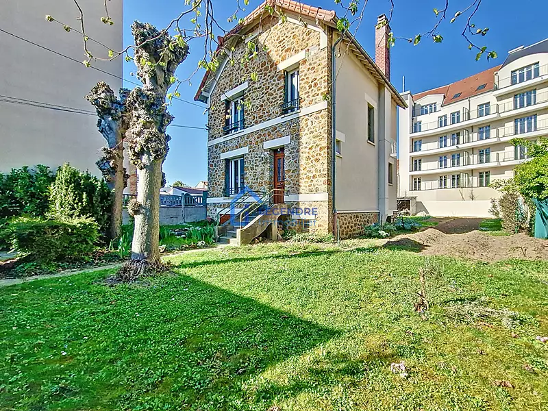Maison, 104 m²