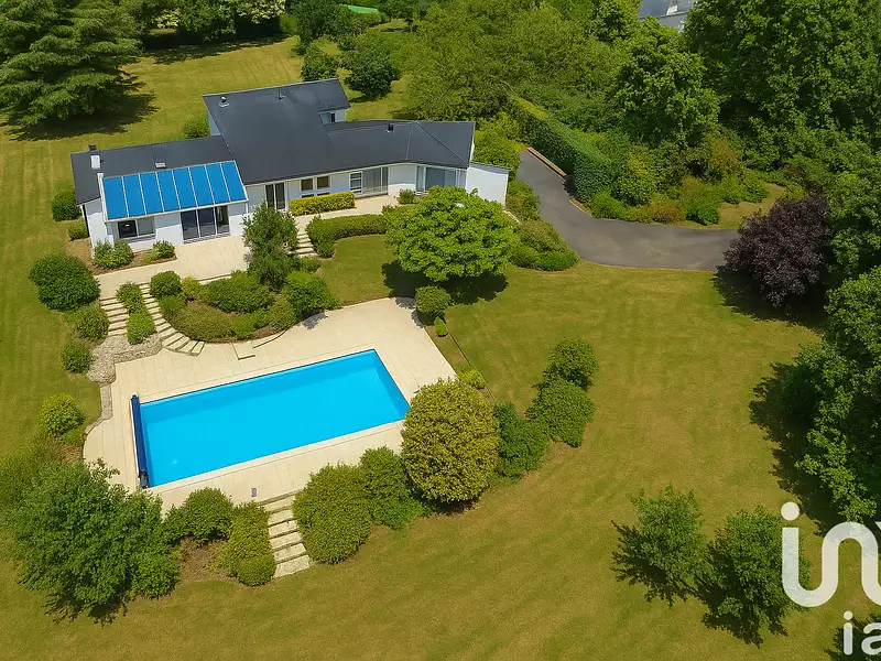 Maison, 265 m²