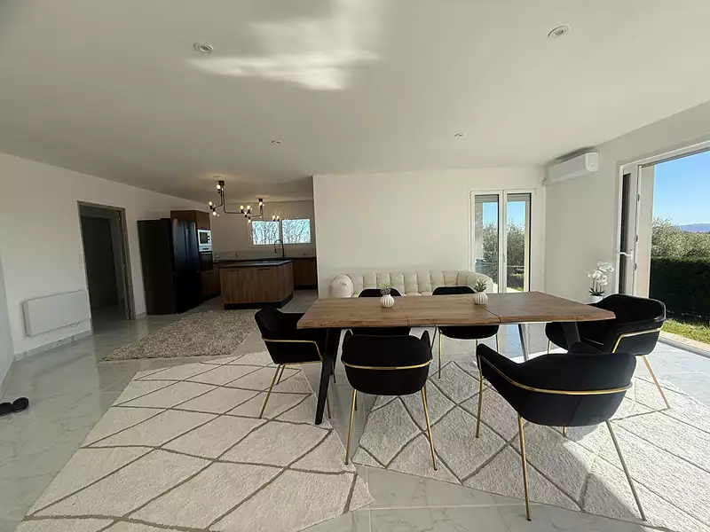 Maison, 107 m²