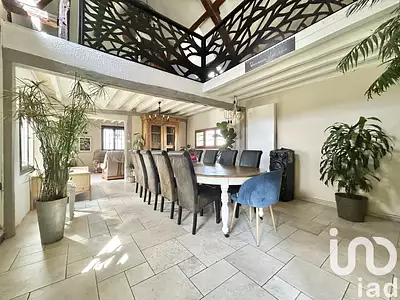 Maison, 218 m²