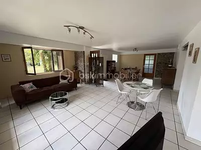 Maison, 171 m²