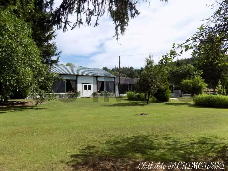 Maison, 551 m²