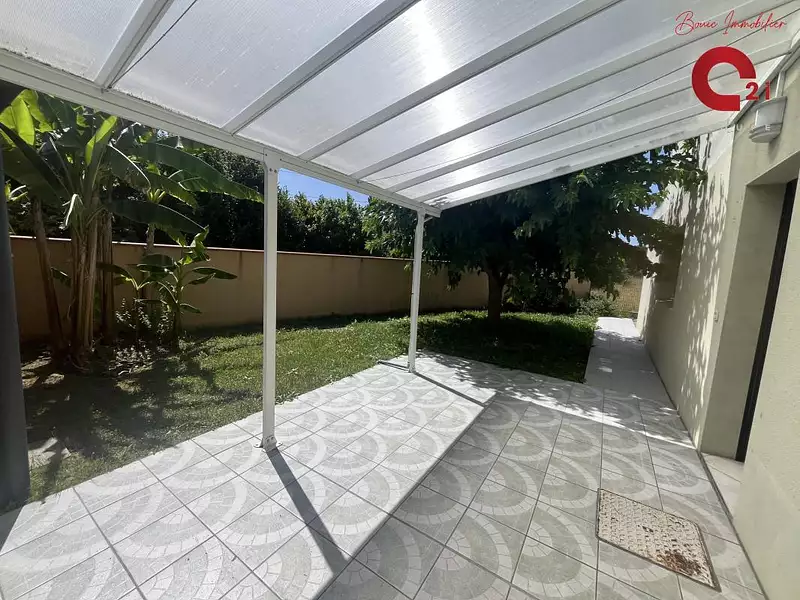 Immeuble, 403 m²
