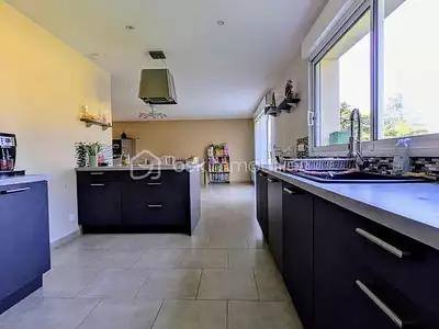 Maison, 219 m²