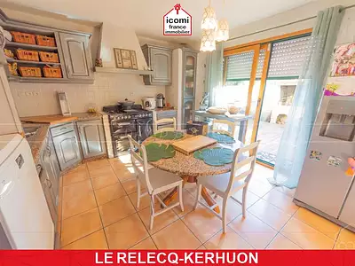 Maison, 220 m²