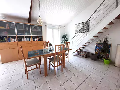 Maison, 109 m²