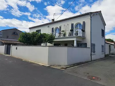 Maison, 180 m²
